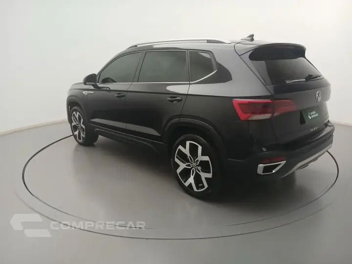 TAOS 1.4 250 TSI TOTAL FLEX HIGHLINE AUTOMÁTICO