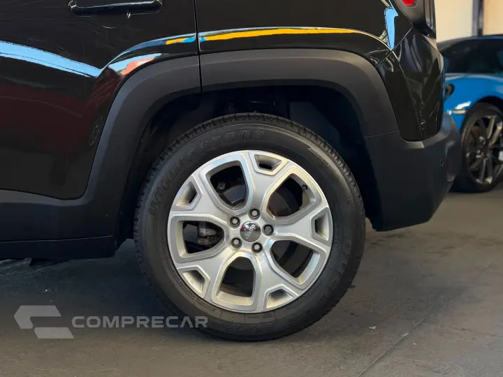 Renegade Limited 1.8 4x2 Flex 16V Aut.