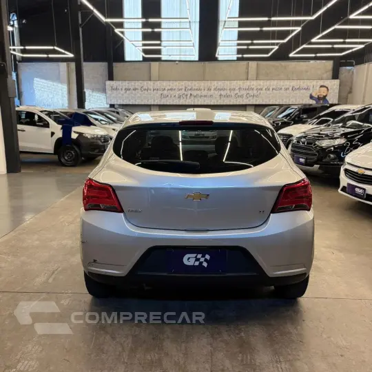 ONIX HATCH LT 1.0 8V FlexPower 5p Mec.