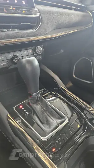 COMMANDER 1.3 T270 Turbo Limited