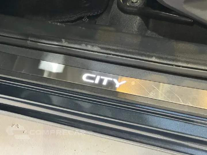 CITY 1.5 i-VTEC FLEX HATCH TOURING CVT