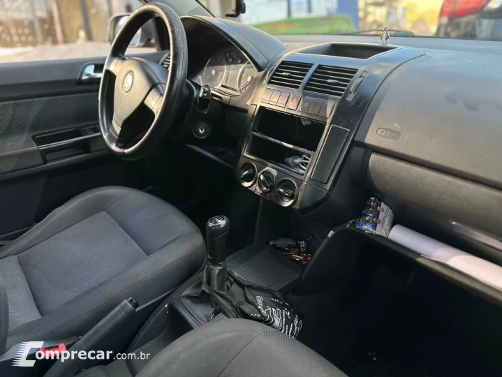 POLO 1.6 Mi 8v
