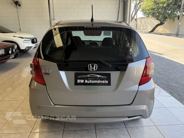 FIT 1.4 DX 16V