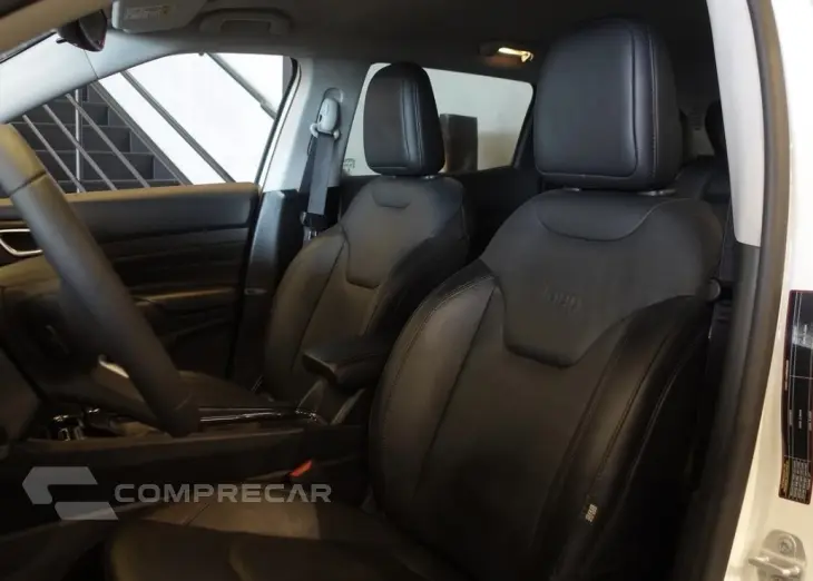 Compass 1.3 16V 4P FLEX SPORT T270 TURBO AUTOMÁTICO