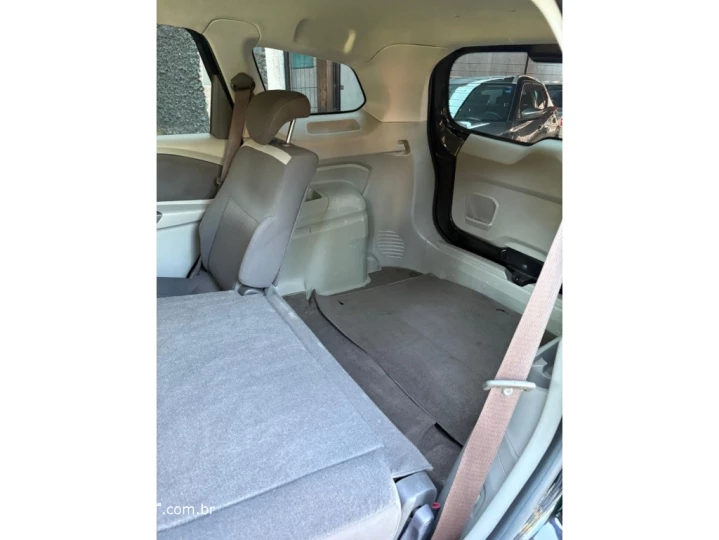 SPIN 1.8 LT 8V FLEX 4P MANUAL
