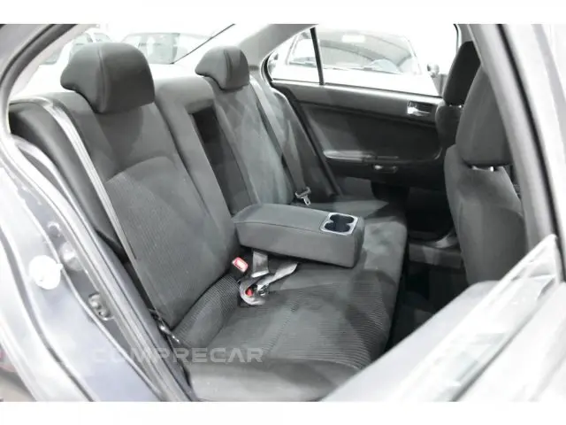 LANCER - 2.0 16V 4P MANUAL