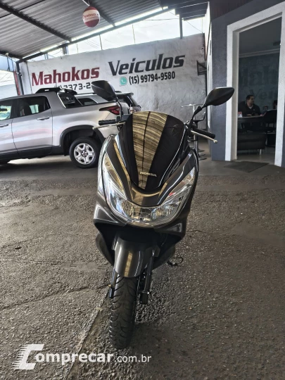 PCX 150/DLX