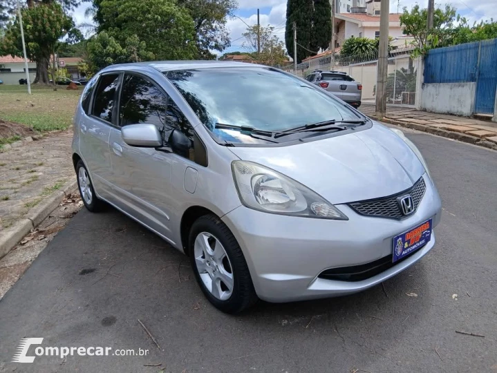 FIT 1.4 LX 8V