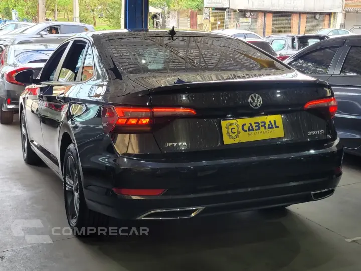 JETTA R-Line 250 TSI 1.4 Flex 16V Aut.