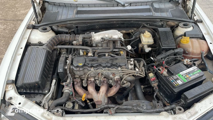 VECTRA 2.0 MPFI GLS 8V