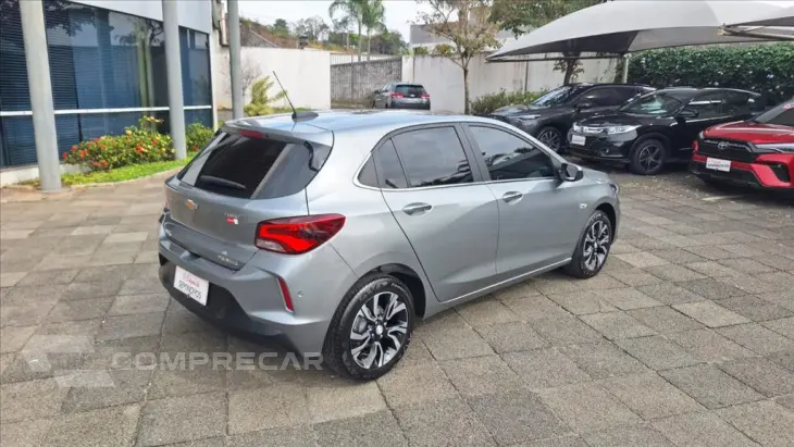 ONIX 1.0 TURBO FLEX PLUS PREMIER AUTOMÁTICO