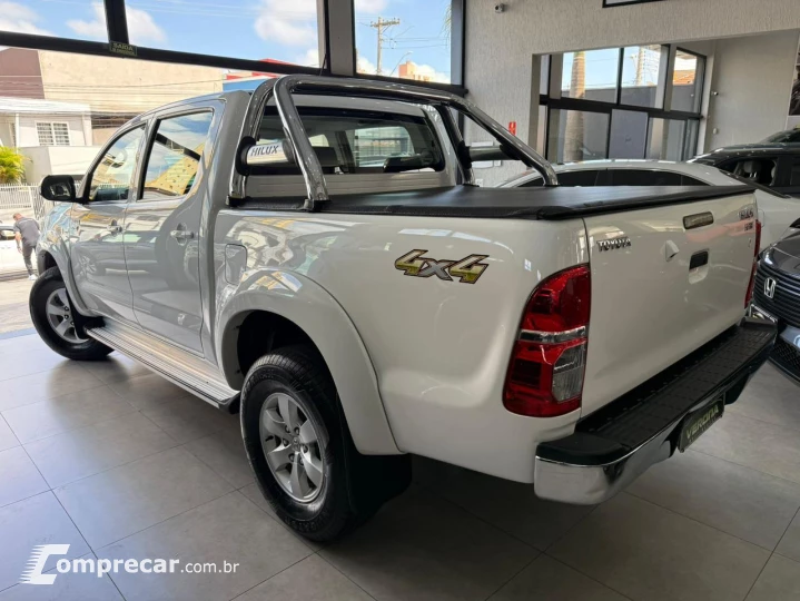 Hilux CD SRV 2.7 4x4