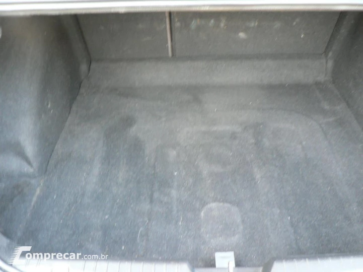 CRUZE 1.8 LT 16V