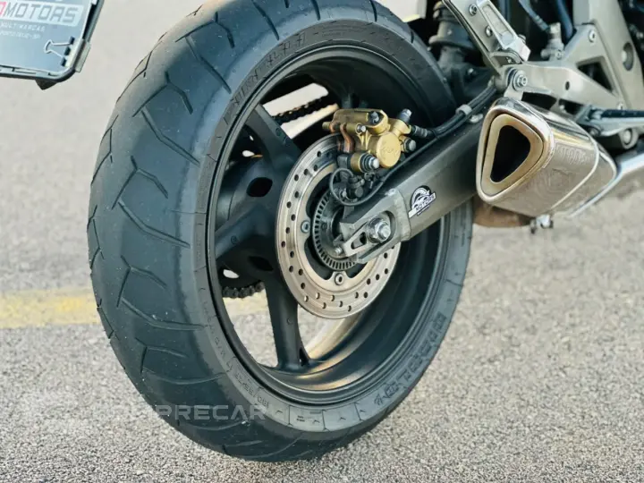 CB 600F HORNET