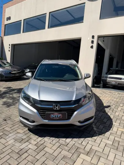 HR-V Touring 1.8 Flexone 16V 5p Aut.