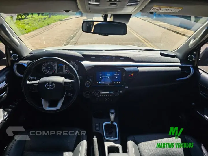 HILUX 2.8 D-4D TURBO DIESEL CD SRX PLUS 4X4 AUTOM