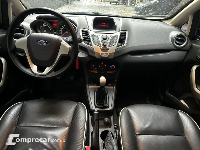FIESTA SEDAN - 1.6 MPI SEDAN 8V 4P MANUAL