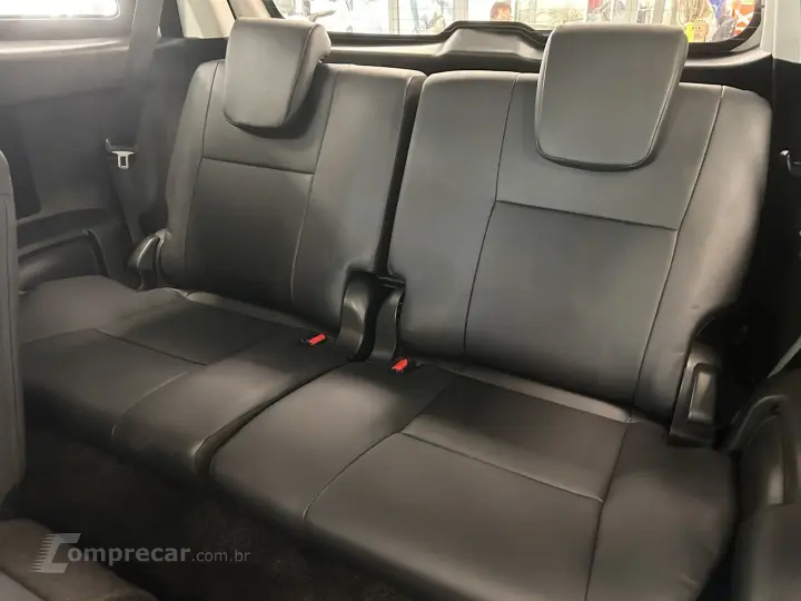 HILUX SW4 2.8 D-4D TURBO SRX PLATINUM 7L 4X4 AUTOMÁTICO