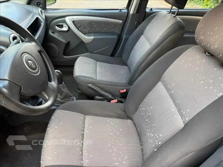 LOGAN 1.0 Expression 16V