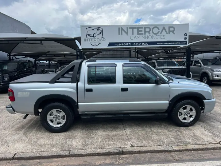 S10 2.4 Advantage 4X2 CD 8V