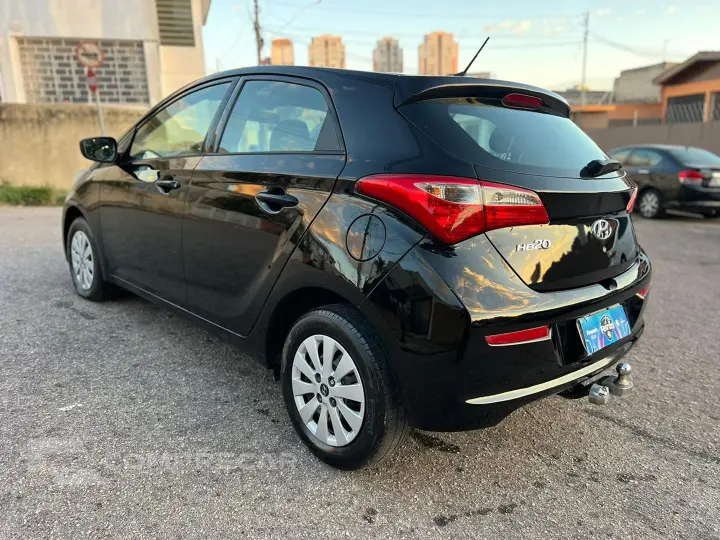 Hb20 1.0 Comfort 12V Flex 4P Manual