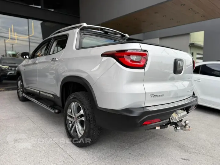 TORO 2.0 16V TURBO DIESEL VOLCANO 4WD AT9