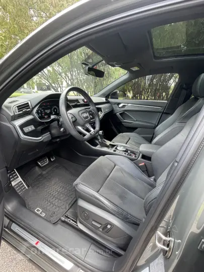 Q3 2.0 40 TFSI Sportback Performance Black Quattro