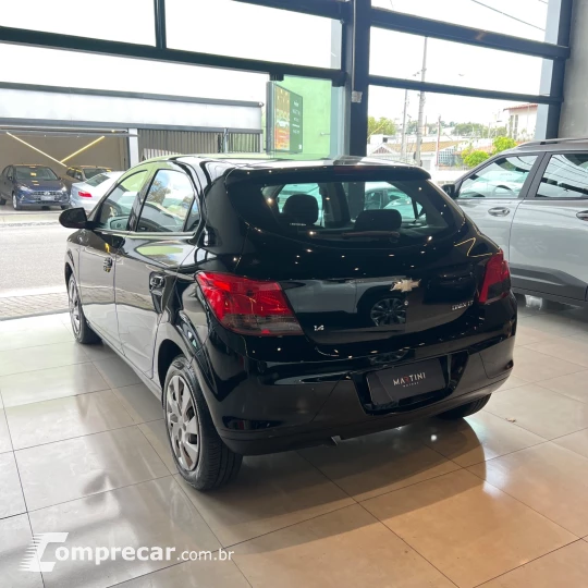 ONIX HATCH LT 1.4 8V FlexPower 5p Mec.
