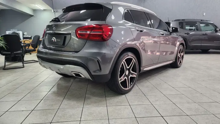 GLA 250 Sport 2.0 TB 16V 4x2  211cv Aut.