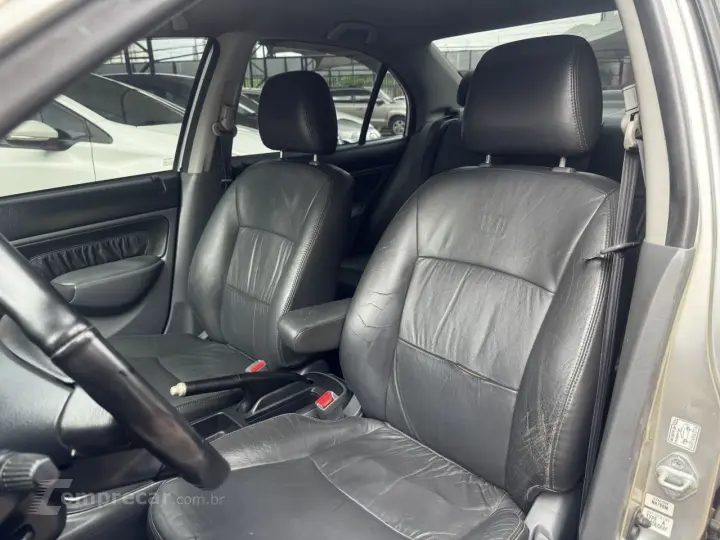 Civic 1.7 16V 4P EX AUTOMÁTICO