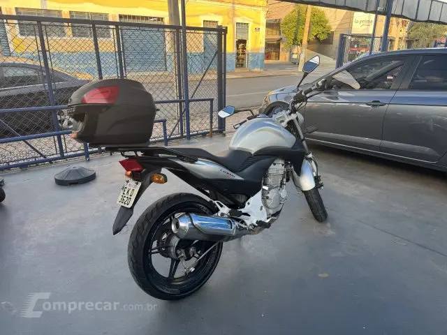 CB 300R - Street