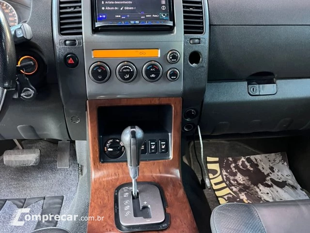 PATHFINDER - 2.5 LE 4X4 TURBO INTERCOOLER 4P AUTOMÁTICO