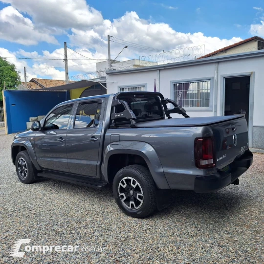 Amarok 3.0 V6 CABINE DUPLA CONFORT 4X4 TURBO INTERCOOLER AUT