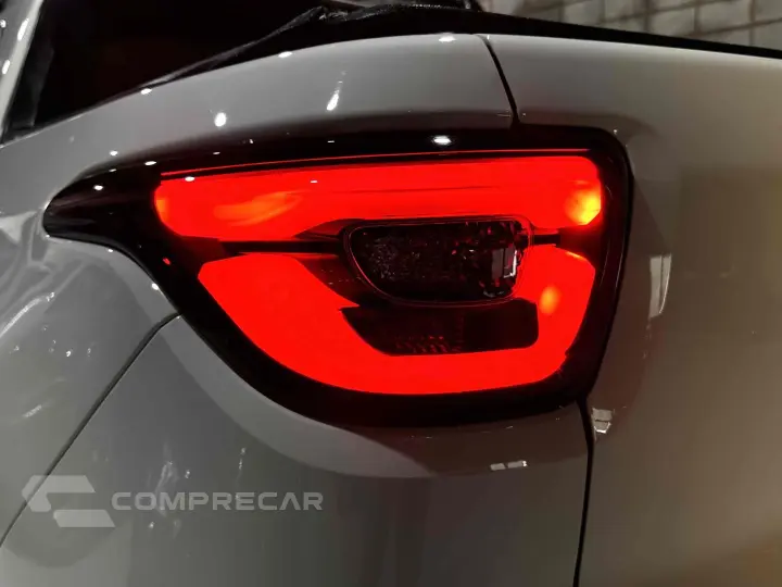 TORO 1.8 16V EVO FLEX FREEDOM AT6