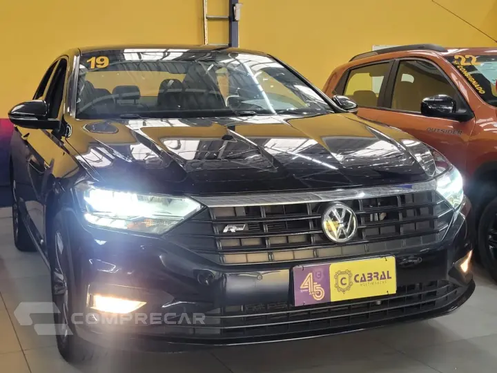 JETTA R-Line 250 TSI 1.4 Flex 16V Aut.