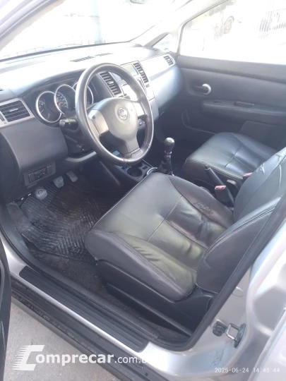 TIIDA 1.8 Sedan 16V