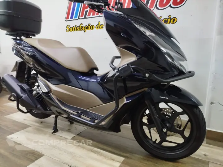 PCX 160 DLX