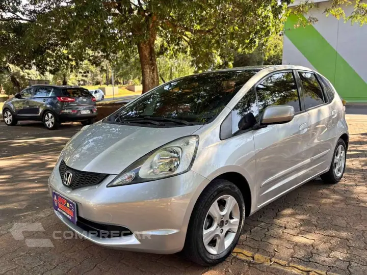 FIT 1.4 LX 16V