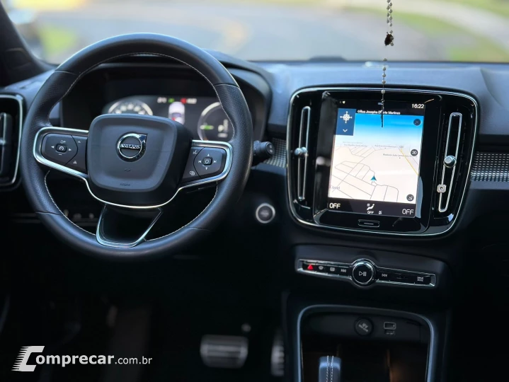 XC40 1.5 T5 Hybrid R-design FWD Geartronic