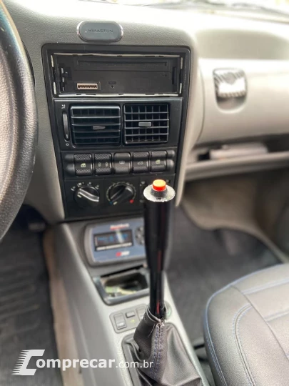PARATI 1.0 MI 16V