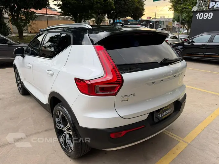 Xc40 2.0 T4 Gasolina Inscription Geartronic