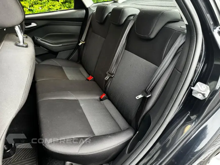 FOCUS 2.0 SE Sedan 16V