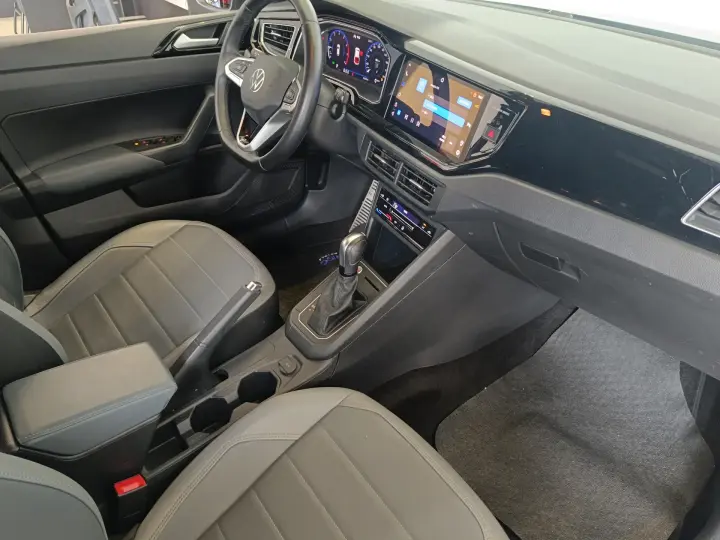 NIVUS 1.0 200 TSI TOTAL  HIGHLINE AUTOMÁTICO