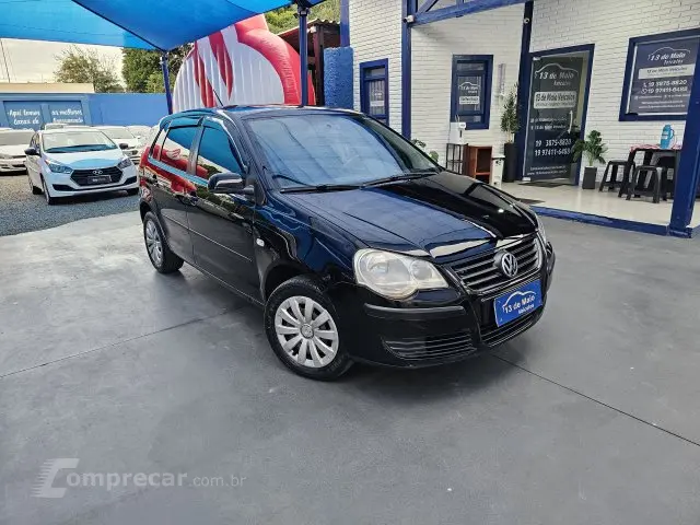 POLO - 1.6 MI 8V E- 4P MANUAL