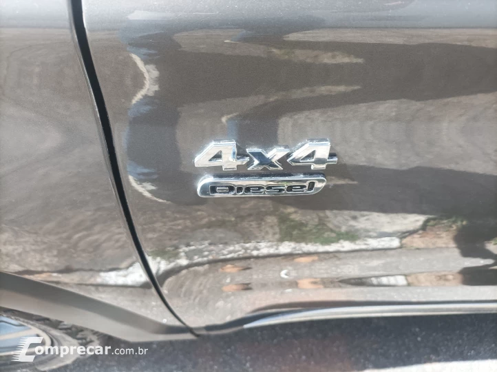 TORO 2.0 16V Turbo Volcano 4WD AT9