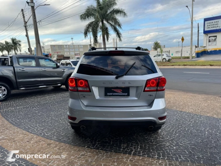 JOURNEY 3.6 RT V6 GASOLINA 4P AUTOMÁTICO