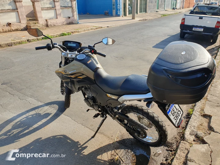 Lander xtz 250