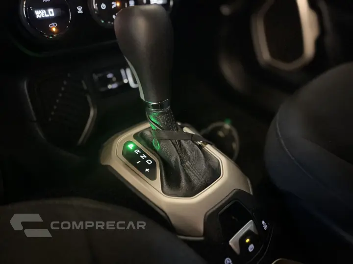 Renegade 1.8 16V 4P FLEX LONGITUDE AUTOMÁTICO