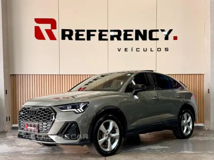 Q3 2.0 40 TFSI GASOLINA SPORTBACK PERFORMANCE BLACK QUATTRO