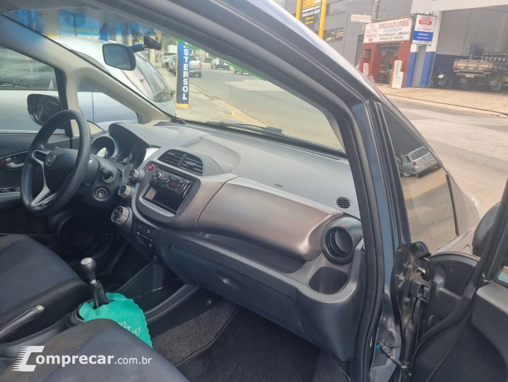FIT 1.4 DX 16V
